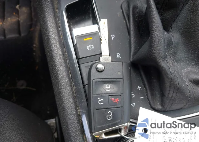 3VV2B7AX7LM150133: 43288527