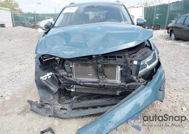 3VV2B7AX7LM150133: 43288527