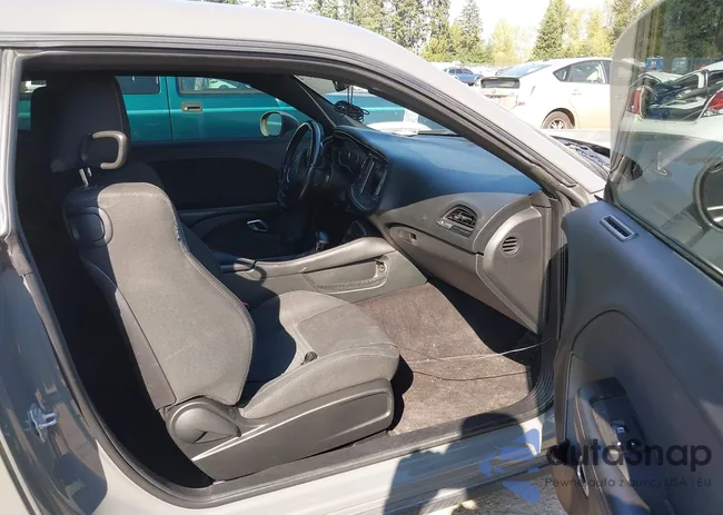 2C3CDZJGXKH551802: 43288572