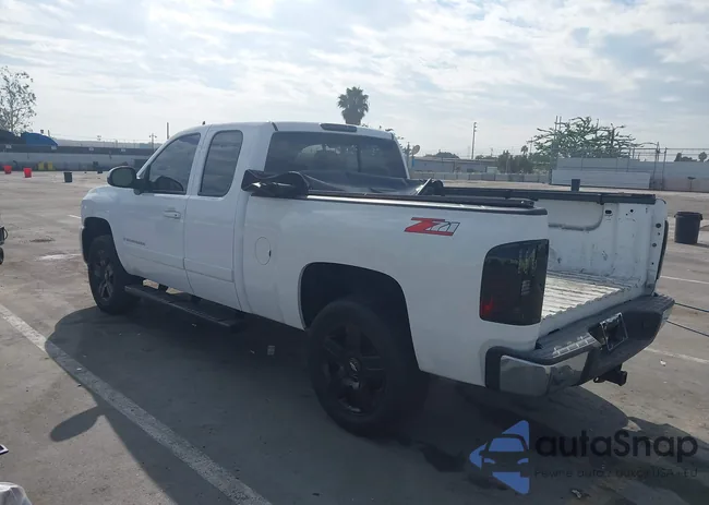 2GCEC19J281141893: 43288625