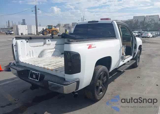 2GCEC19J281141893: 43288625