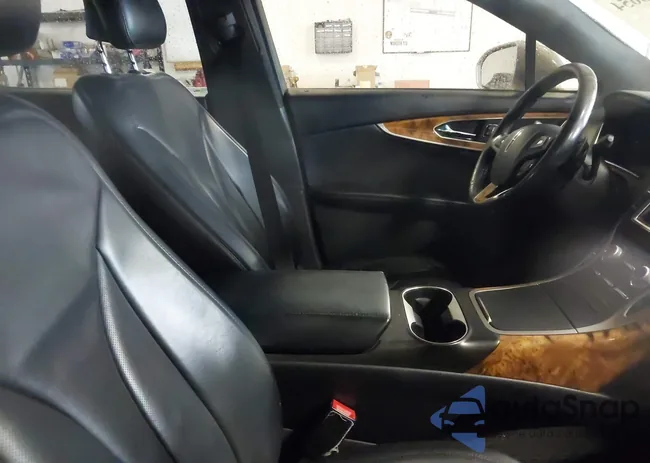 2LMTJ8LR9GBL59875: 43288654