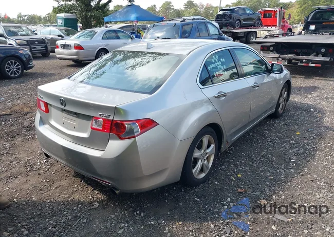 JH4CU2E67AC016530: 43288660