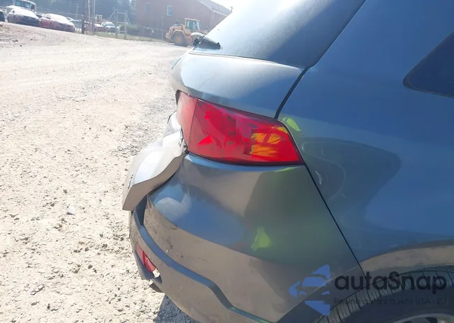 5J8TB18229A001680: 43289818