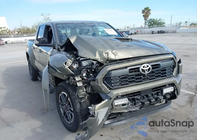 3TMLB5JN5RM040020: 43290040