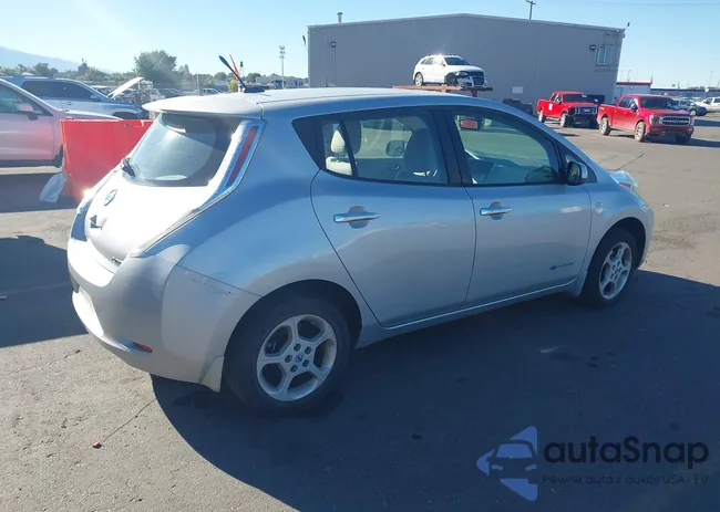 JN1AZ0CPXBT005004: 43290114