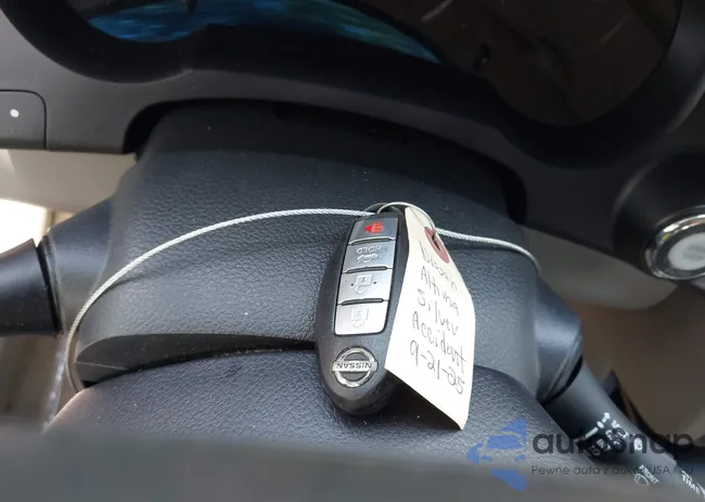 1N4AL2AP6AN448353: 43290116