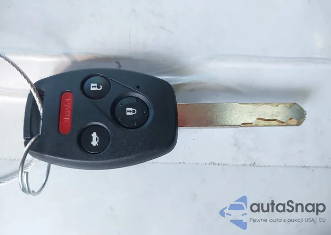 1HGCM82756A003913: 43290179