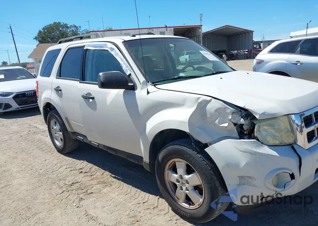 1FMCU0D72BKB88970: 43290236