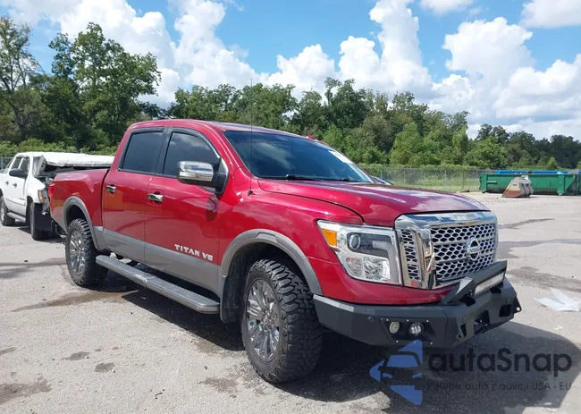 1N6AA1E56JN526923: 43290300