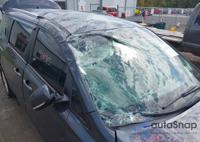 KNDMB5C13H6267204: 43290305