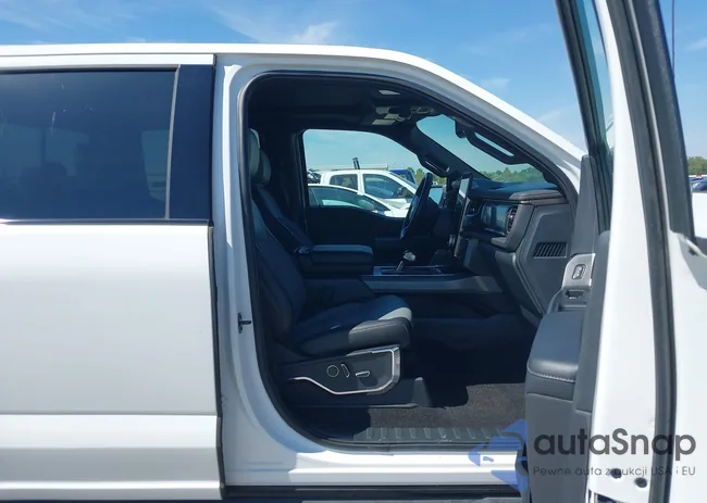 1FTVW1EV3PWG07502: 43289471