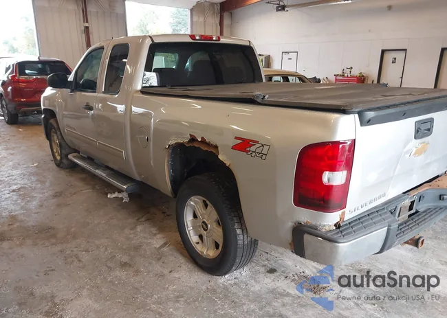 1GCRKSE75DZ256803: 43289502