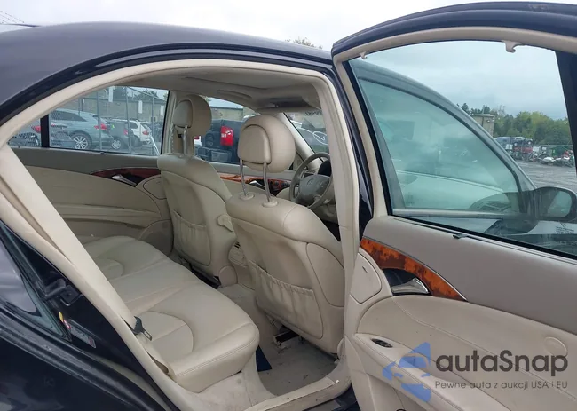 WDBUF82J05X169582: 43289561