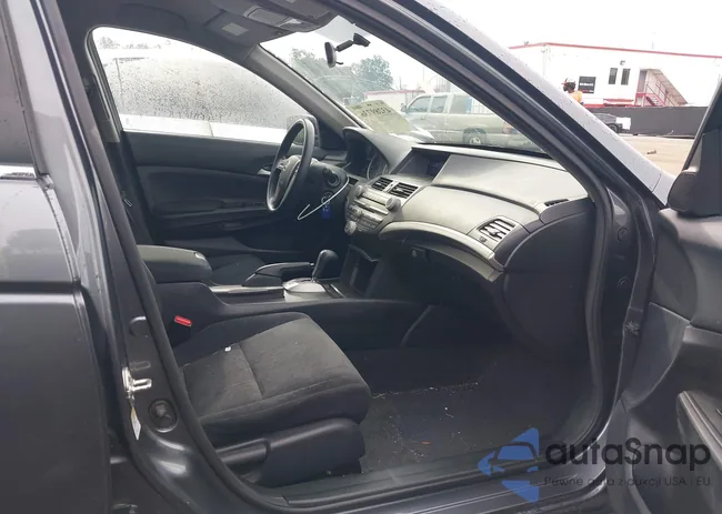 1HGCP2F47CA231900: 43289736