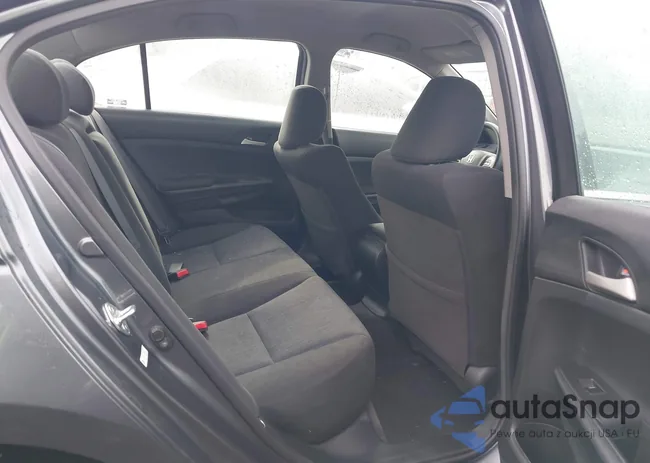 1HGCP2F47CA231900: 43289736