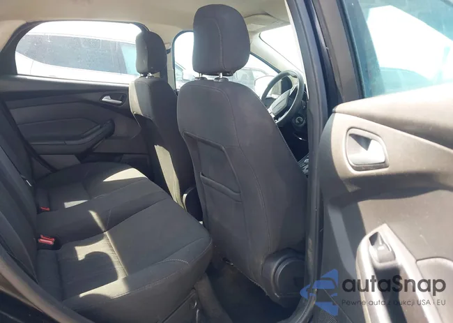 1FADP3F22JL262194: 43290797