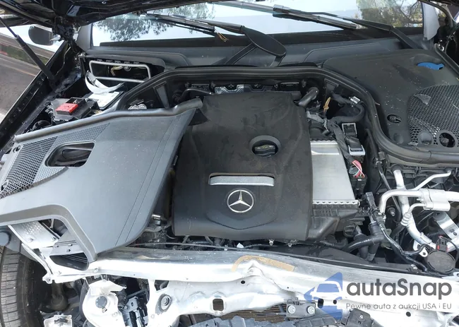 WDDZF4JB3JA459084: 43290840