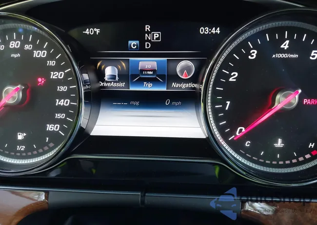 WDDZF4JB3JA459084: 43290840