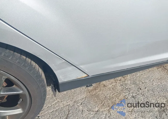 1FADP3F22EL178883: 43290841