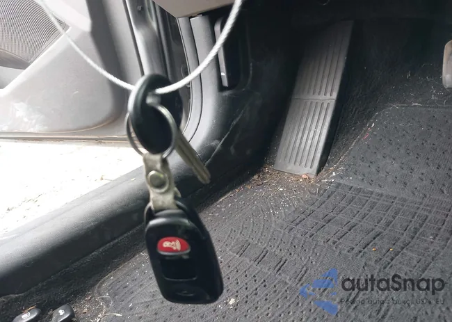 KMHDH4AE1CU306869: 43290877