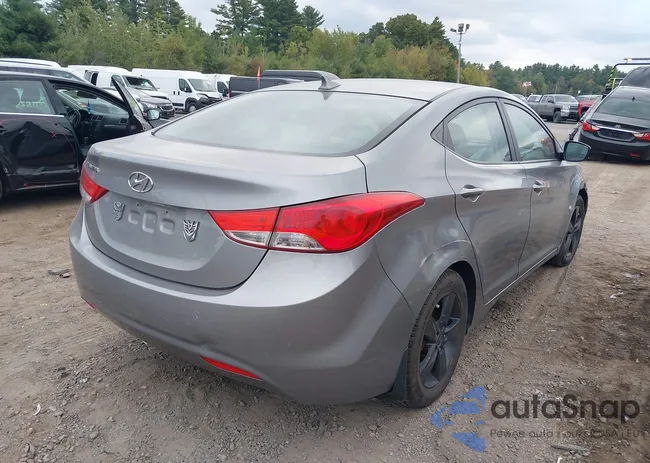 KMHDH4AE1CU306869: 43290877