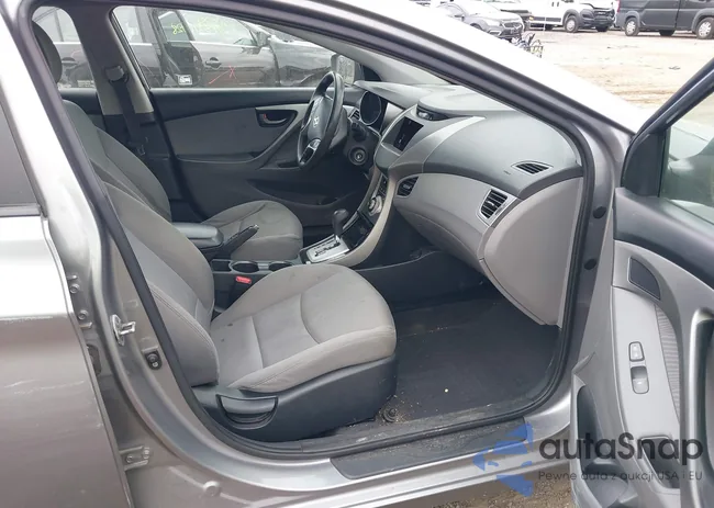 KMHDH4AE1CU306869: 43290877