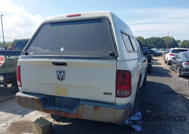 1D3HB18P89S749299: 43291130