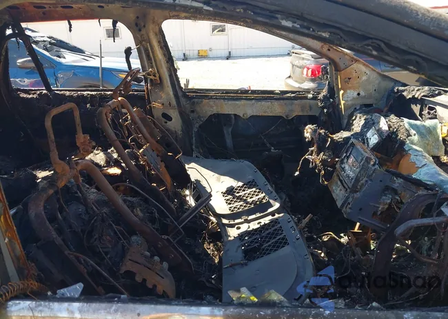 2LMDJ8JK7DBL38058: 43291351