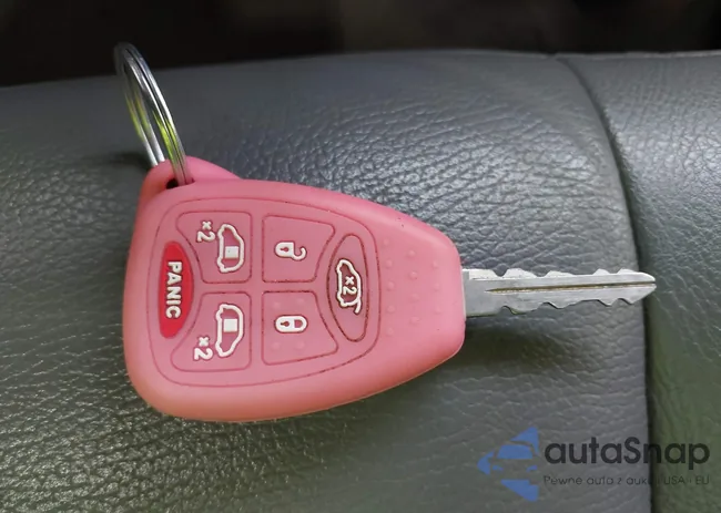 2C8GP64LX4R613240: 43290445