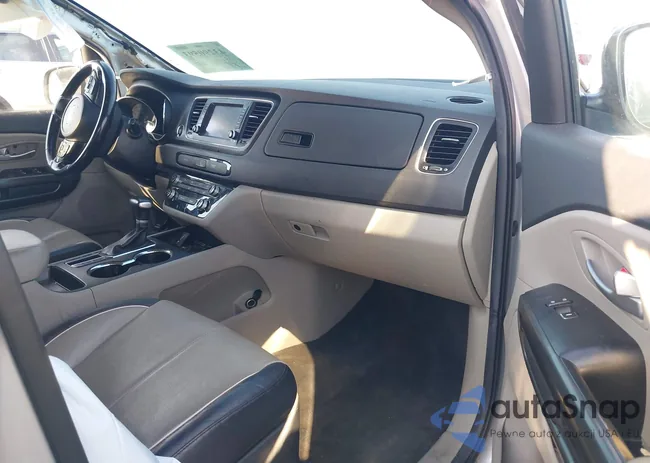 KNDMB5C16L6576898: 43290593