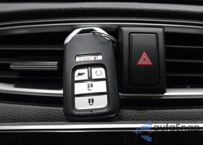 7FARW2H99NE004596: 43290620