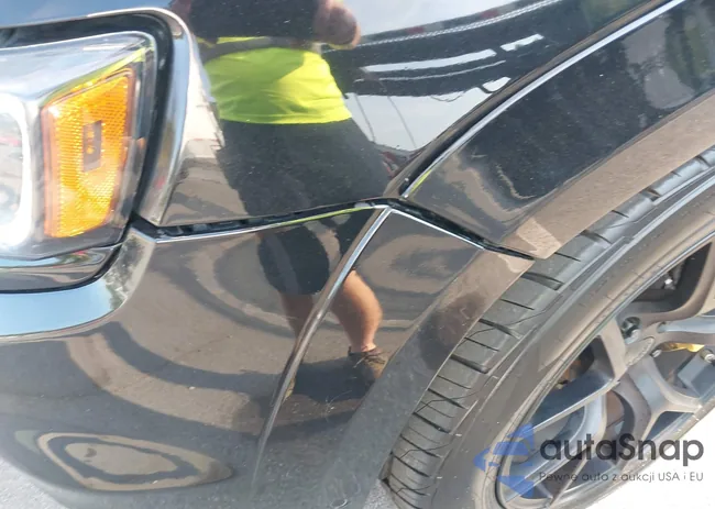 1C4RJFN95JC314287: 43290738