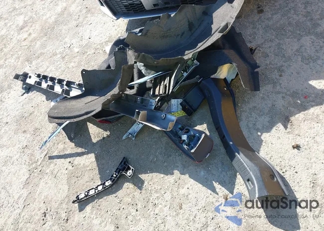 3FA6P0RUXJR242068: 43290749