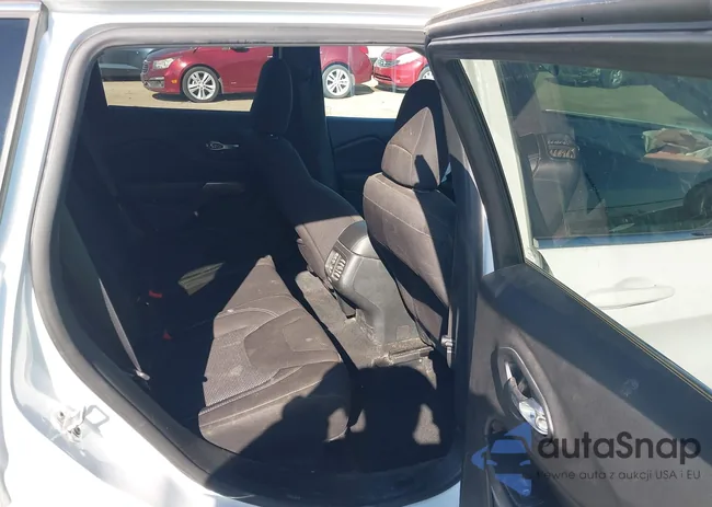 1C4PJLCB7KD332524: 43290754