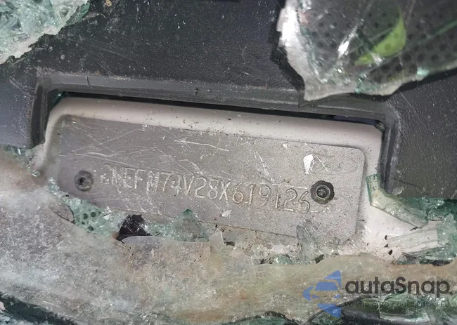 2MEFM74V28X619126: 43291876