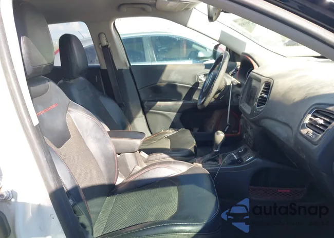 3C4NJDDB8JT307538: 43291895