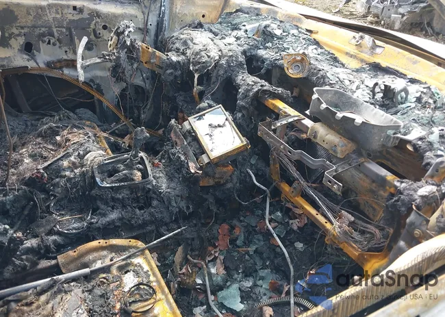 2FMTK4J97FBB40819: 43291972