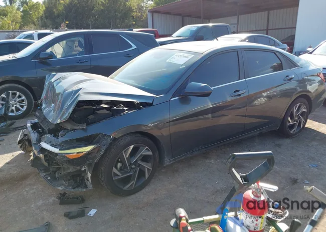 KMHLS4DG9RU743716: 43292008