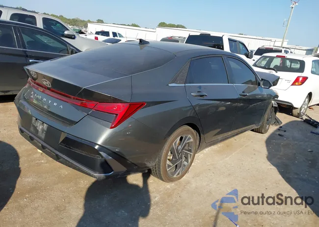 KMHLS4DG9RU743716: 43292008