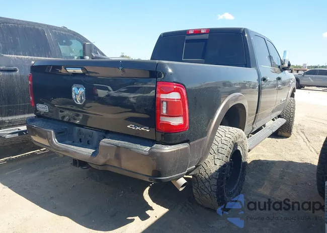 3C6UR5GL3NG282214: 43292373