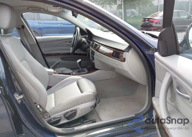 WBAPK7C53BA772415: 43291404