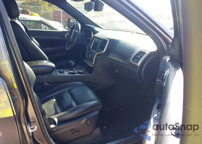 1C4RJFBG8EC246334: 43291692