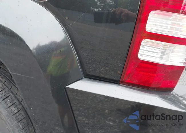 1J8GN28K29W547078: 43291718