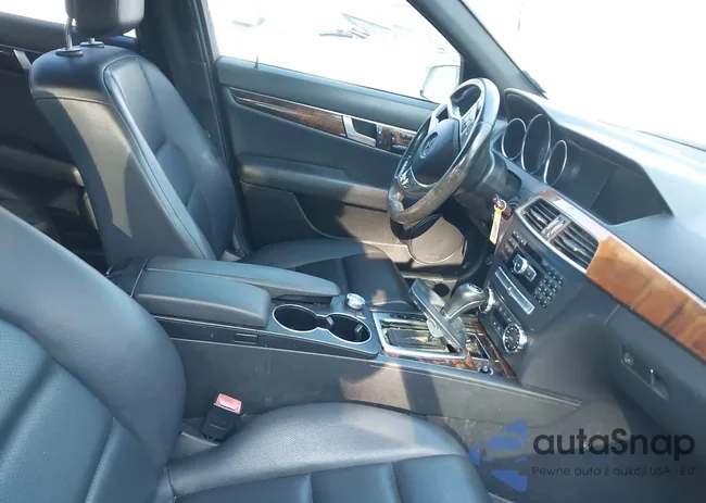 WDDGF8BB5CR230133: 43292860