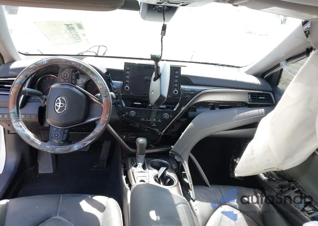 4T1K61AK6NU023307: 43292884