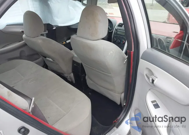 2T1BU4EE2AC240991: 43292911