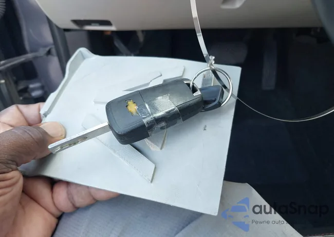 2GNFLNE37D6186898: 43292929