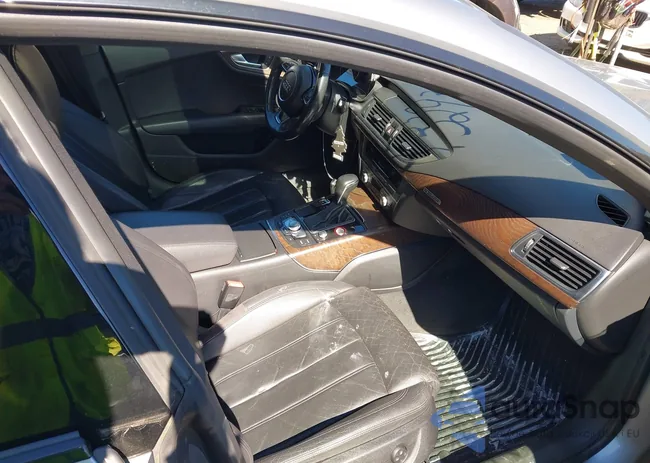 WAU2GAFCXGN035943: 43293000