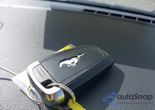 1FA6P8CF1K5185238: 43293084